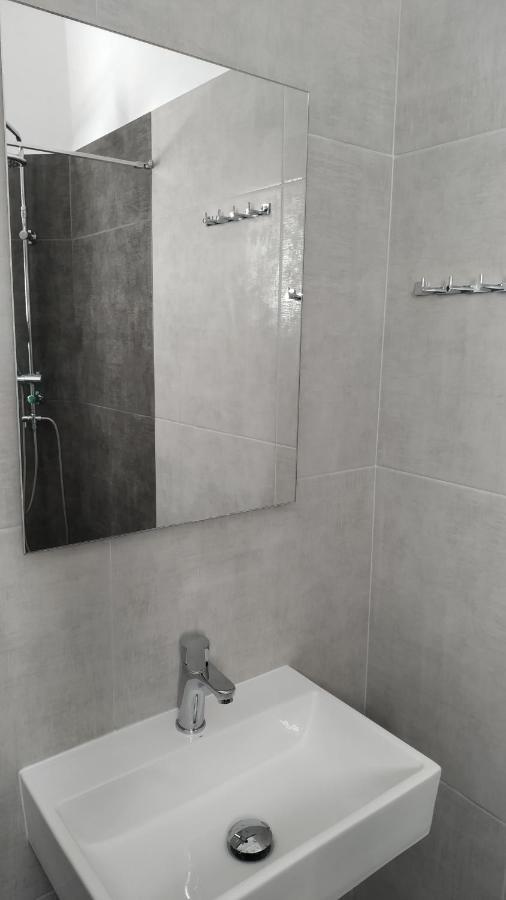 Dassia Green Apartments